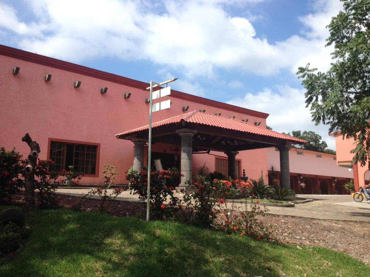 Hotel Hacienda Prom Misantla Екстер'єр фото
